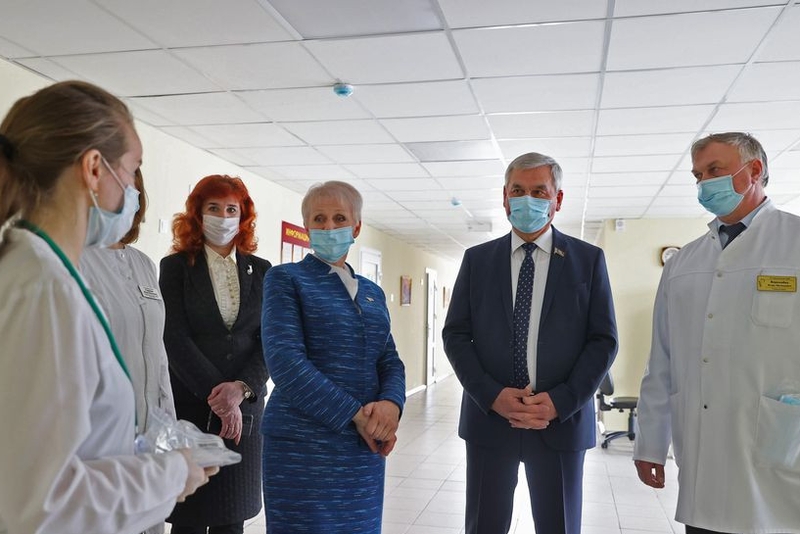 Андрейченко посетил Лиозненскую центральную районную больницу
